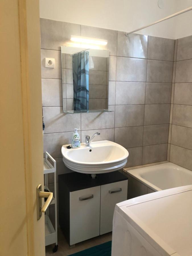 Nyulas Apartman Tiszafüred エクステリア 写真